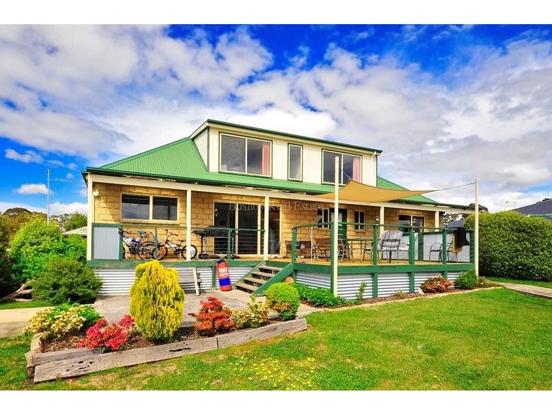 6 Doncaster Court, Trevallyn TAS 7250