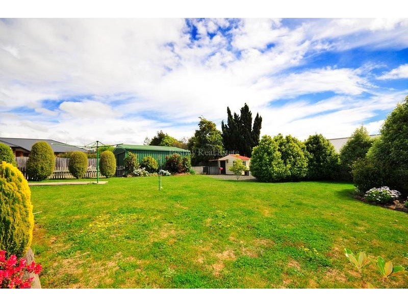 6 Doncaster Court, Trevallyn TAS 7250