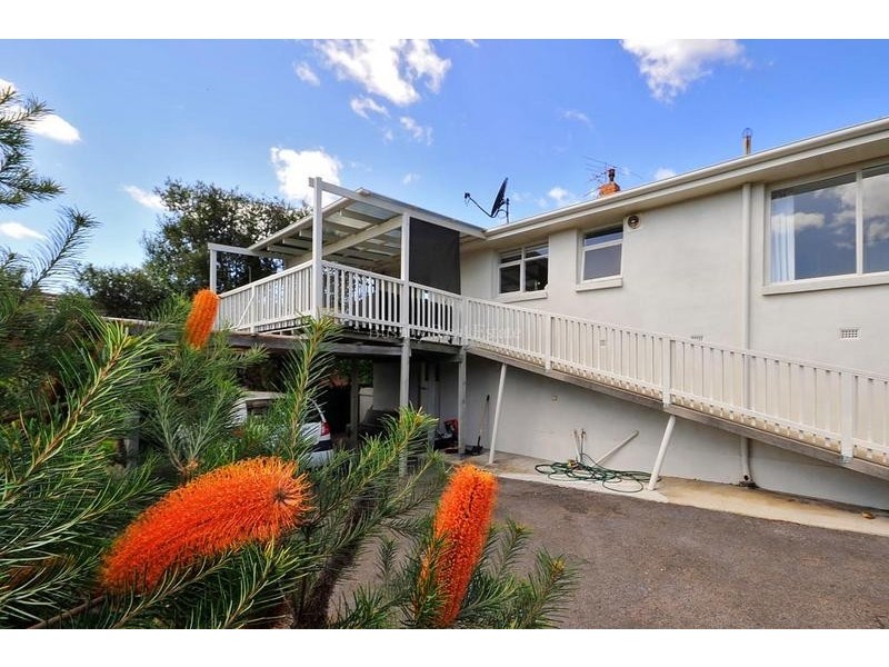 4 Fairthorne Road, Trevallyn TAS 7250
