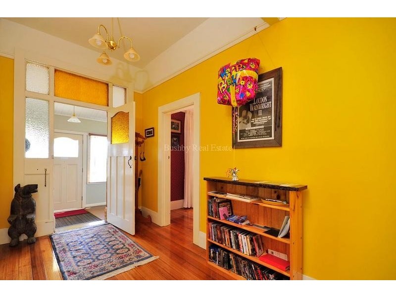 9 Richards Avenue, Newstead TAS 7250