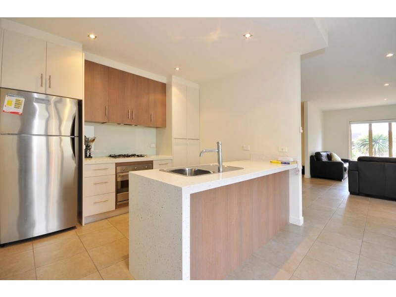 2/28 Landsborough Avenue, Newstead TAS 7250
