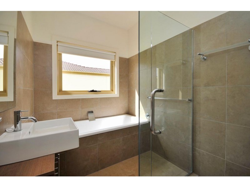 2/28 Landsborough Avenue, Newstead TAS 7250