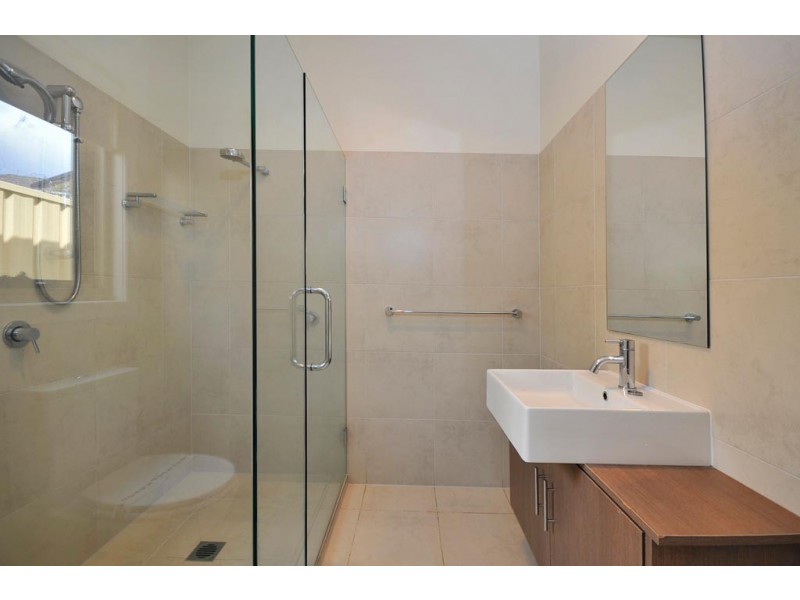2/28 Landsborough Avenue, Newstead TAS 7250