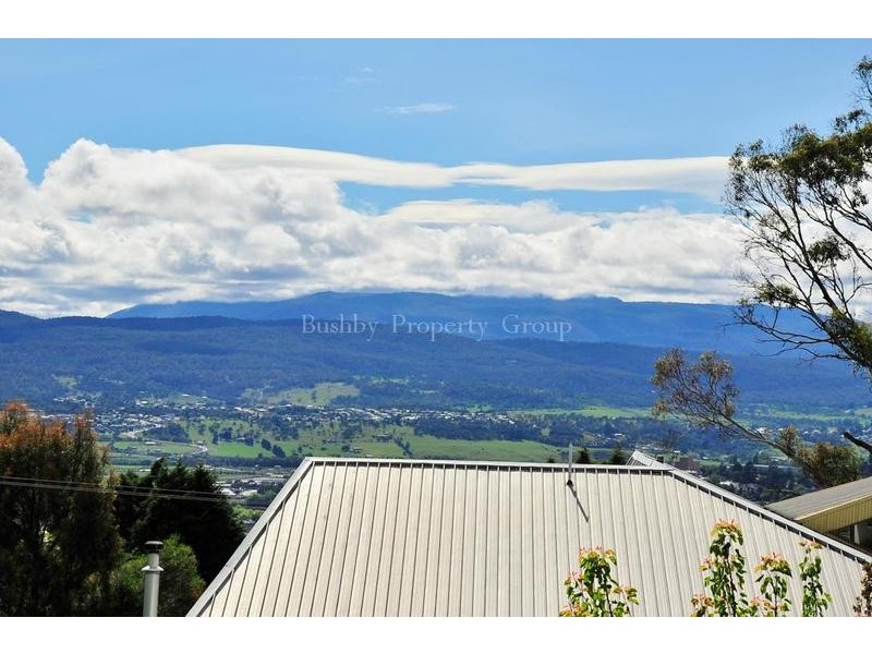 29 New World Avenue, Trevallyn TAS 7250