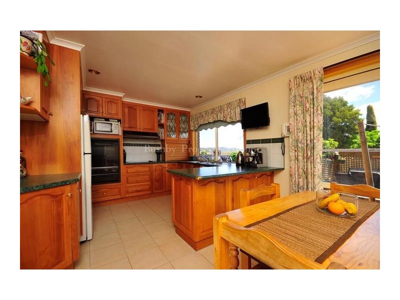 7 Beech Road, Norwood TAS 7250