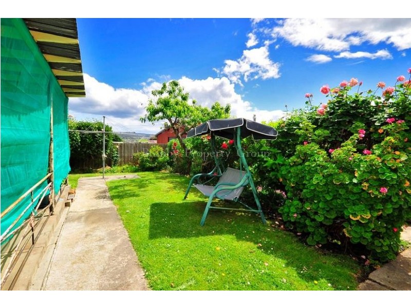 17 Mayfield Street, Mayfield TAS 7248