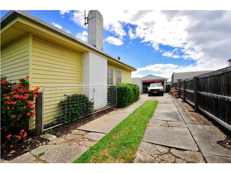 17 Mayfield Street, Mayfield TAS 7248