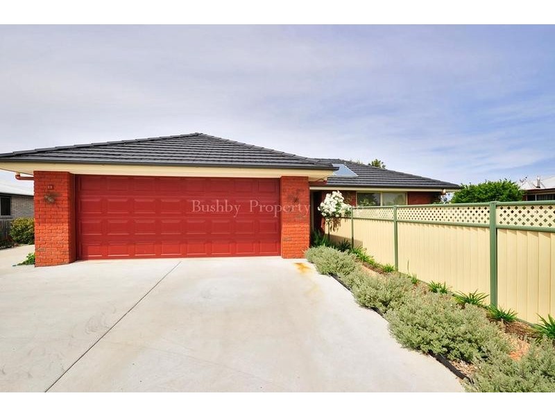 18 South Street, Carrick TAS 7291