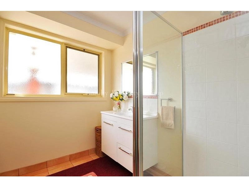 18 South Street, Carrick TAS 7291