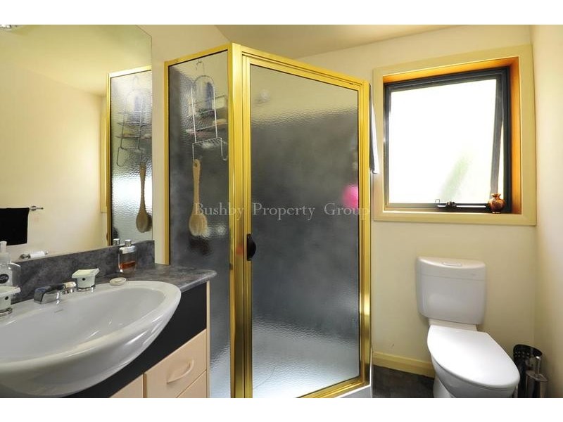 43 Whitford Grove, Trevallyn TAS 7250