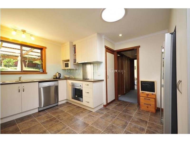 17 Chungon Crescent, South Launceston TAS 7249