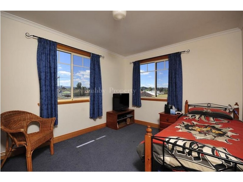 10 Howard Street, Invermay TAS 7248
