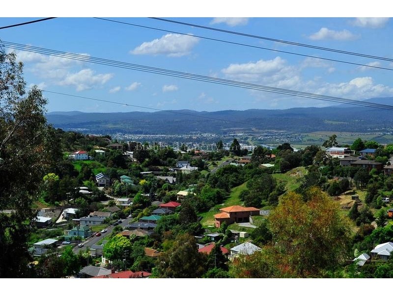 19 Denison Road, West Launceston TAS 7250