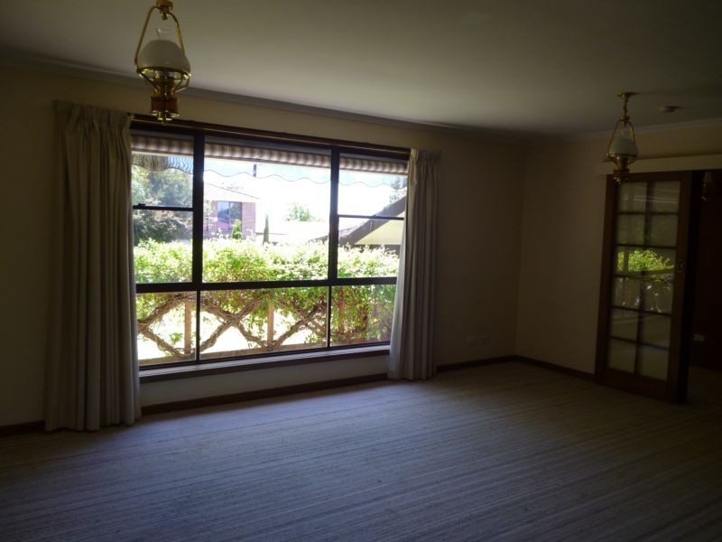 15 Woolston Street, Trevallyn TAS 7250