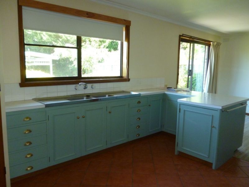 15 Woolston Street, Trevallyn TAS 7250