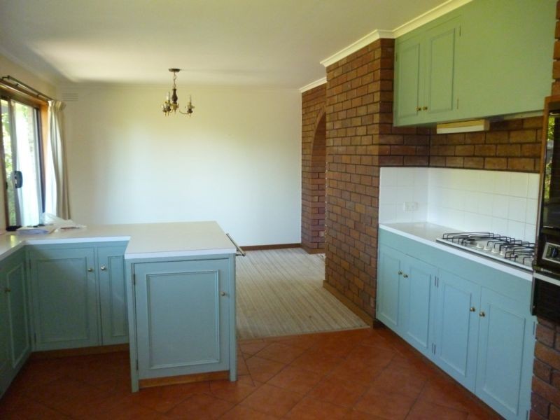 15 Woolston Street, Trevallyn TAS 7250