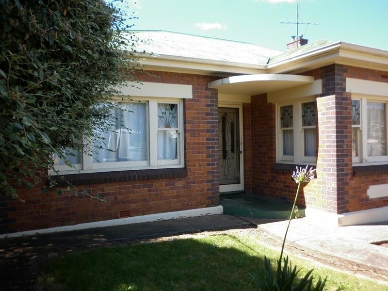 2/19 Eardley Street, South Launceston TAS 7249