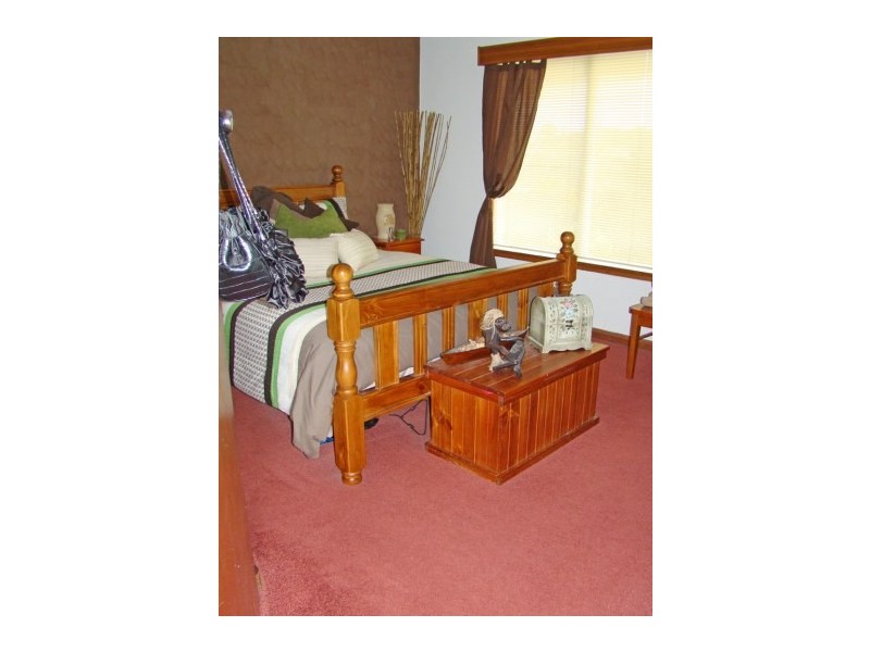 17 Binney Street, Ravenswood TAS 7250