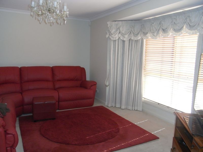 8 Chelsea Close, Prospect TAS 7250