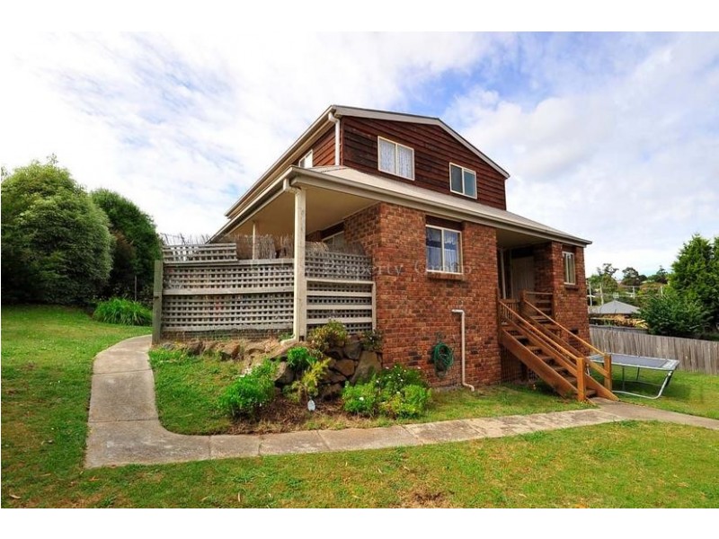 7 Owen Place, Summerhill TAS 7250