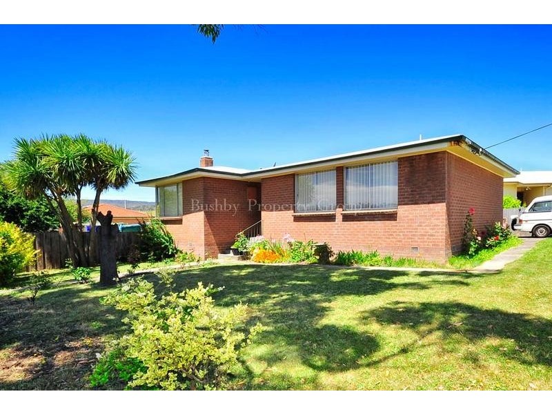 31 Stoke Street, Ravenswood TAS 7250
