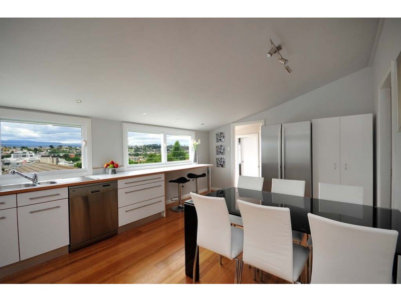 1/19 Hillside Crescent, Launceston TAS 7250