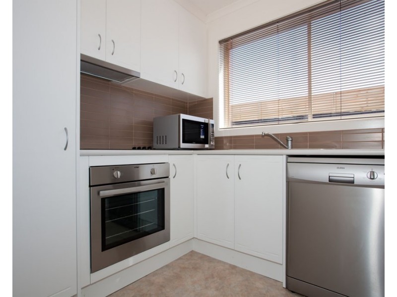 2/9 Eddington Crescent, Invermay TAS 7248