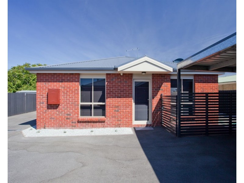 2/9 Eddington Crescent, Invermay TAS 7248