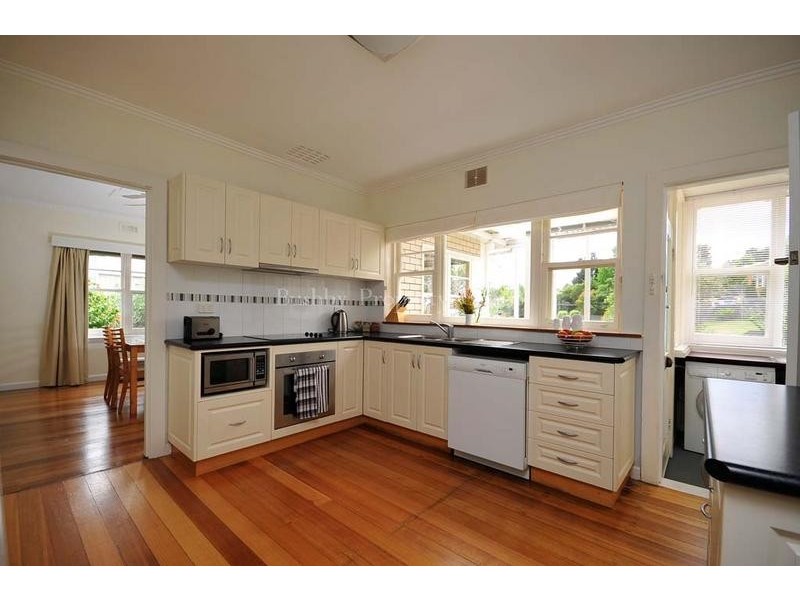 12 Pitt Avenue, Trevallyn TAS 7250