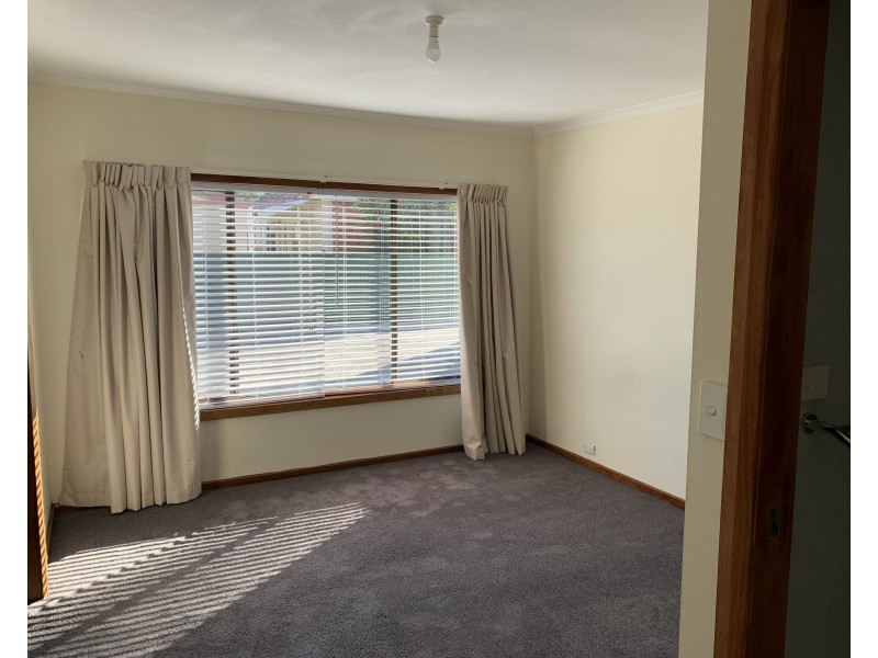 2/7 Pershing Street, Mowbray TAS 7248