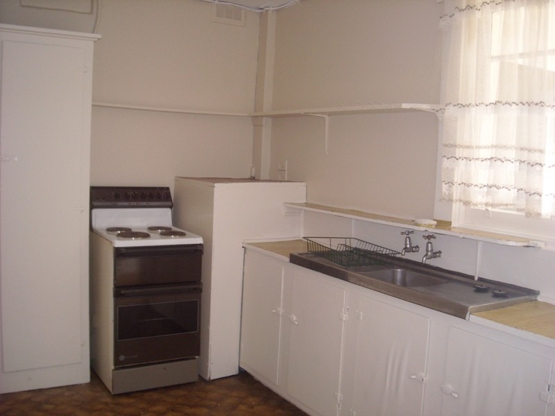 2/18 Home Street, Invermay TAS 7248