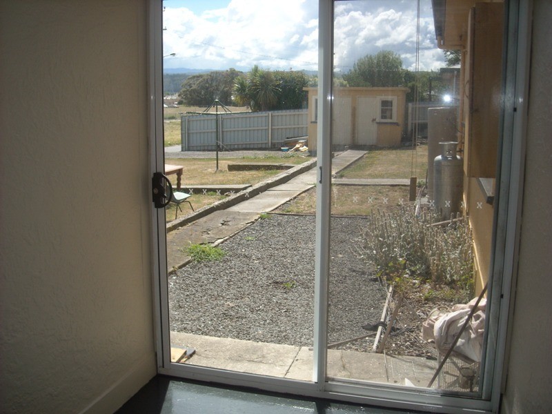 2/18 Home Street, Invermay TAS 7248