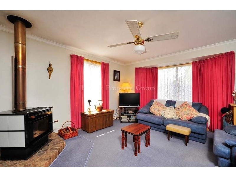 9 Honeysuckle Grove, Evandale TAS 7212