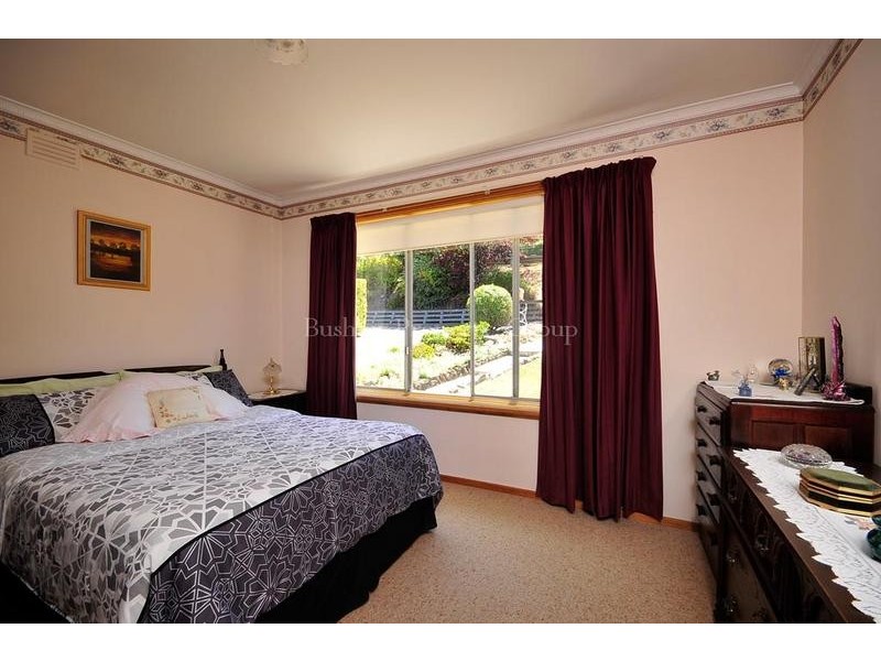 54 Parua Road, Newnham TAS 7248