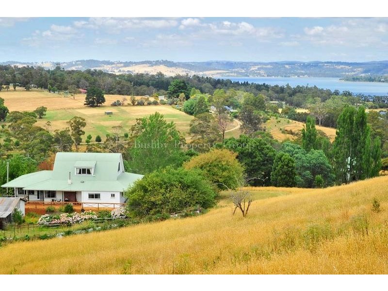 2 Craigburn Road, Hillwood TAS 7252