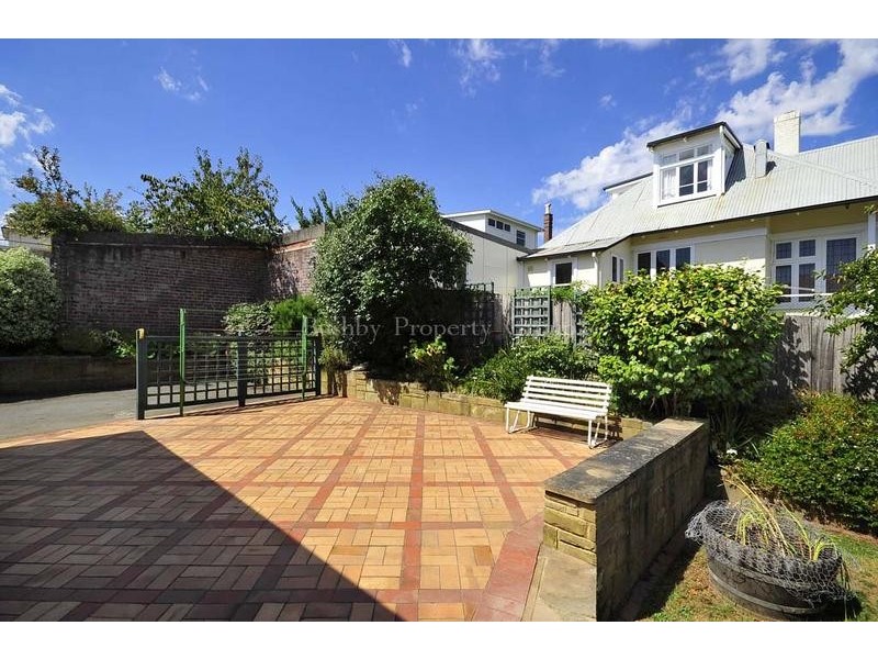 11 Stewart Street, East Launceston TAS 7250