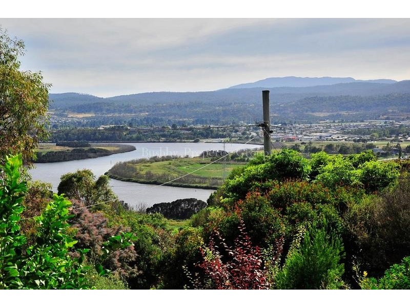 27 Newlands Street, Trevallyn TAS 7250