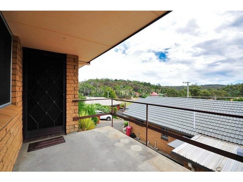 3/71 Outram Street, Summerhill TAS 7250