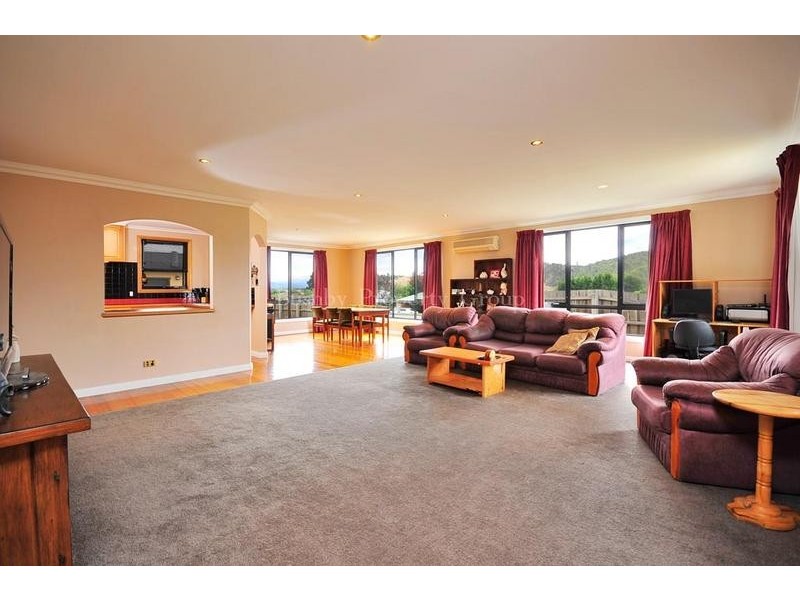 6 Clare Street, Hadspen TAS 7290