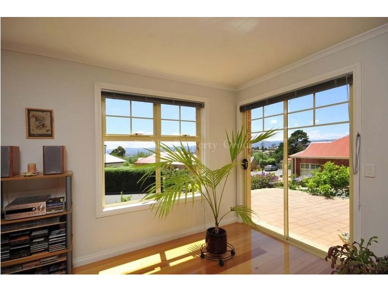 2/120 Westbury Road, South Launceston TAS 7249