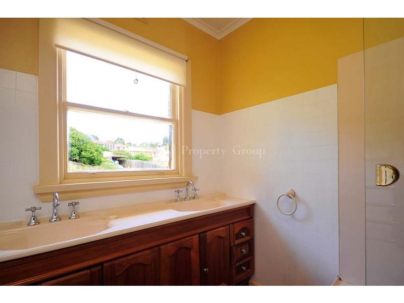6 Benjamin Street, Trevallyn TAS 7250