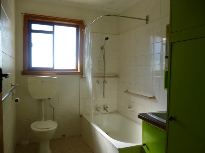 2/4 Hawley Street, Newstead TAS 7250