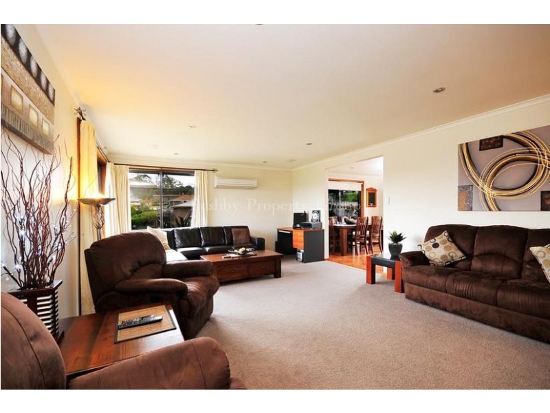 49 Rowland Crescent, Summerhill TAS 7250