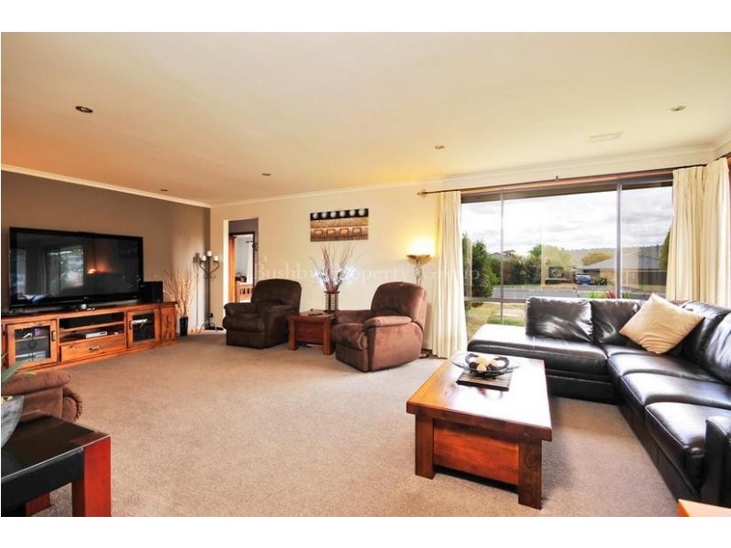 49 Rowland Crescent, Summerhill TAS 7250