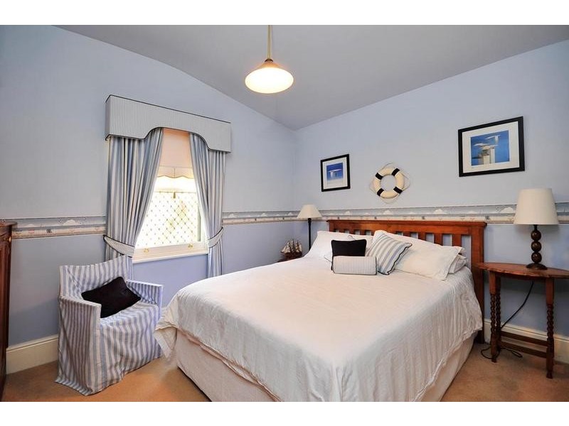 140 St John Street, Launceston TAS 7250