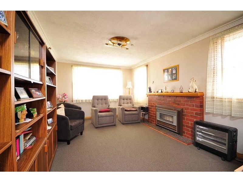 10 Karpaty Avenue, Newnham TAS 7248