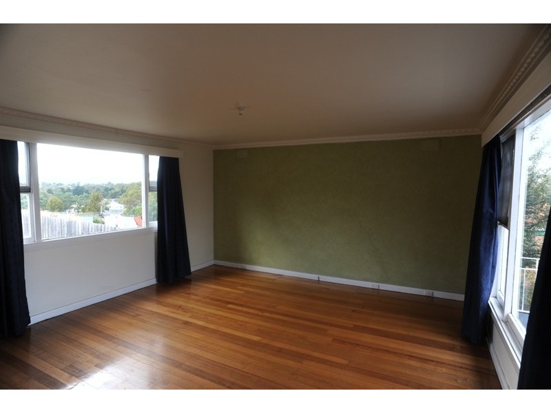 4 Kerran Crescent, South Launceston TAS 7249