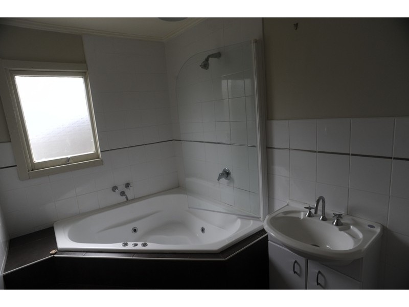 4 Kerran Crescent, South Launceston TAS 7249