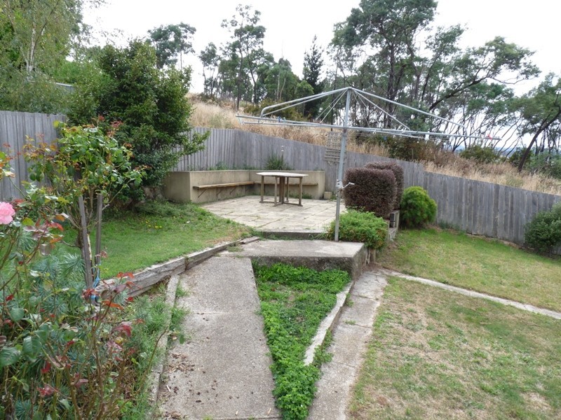 4 Kerran Crescent, South Launceston TAS 7249