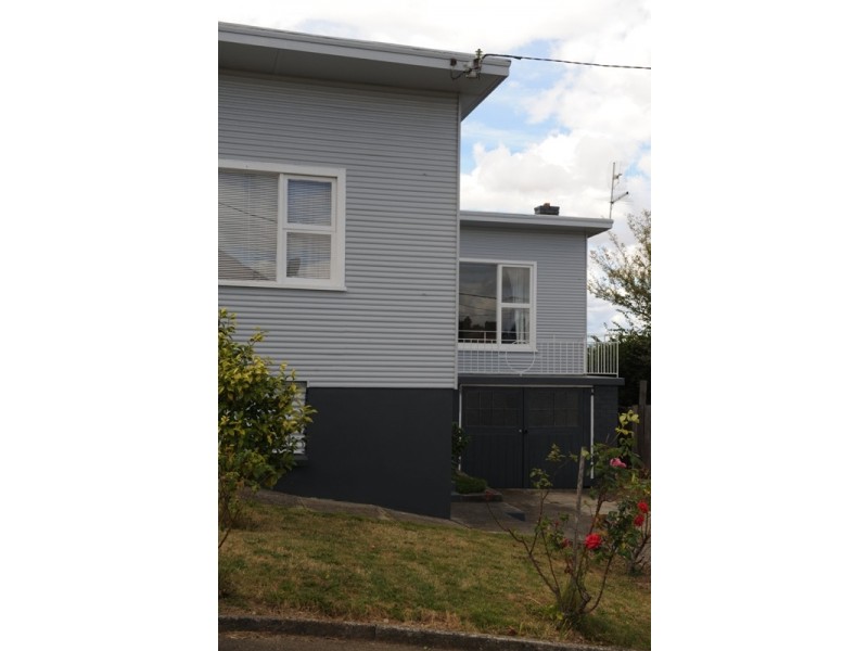 4 Kerran Crescent, South Launceston TAS 7249